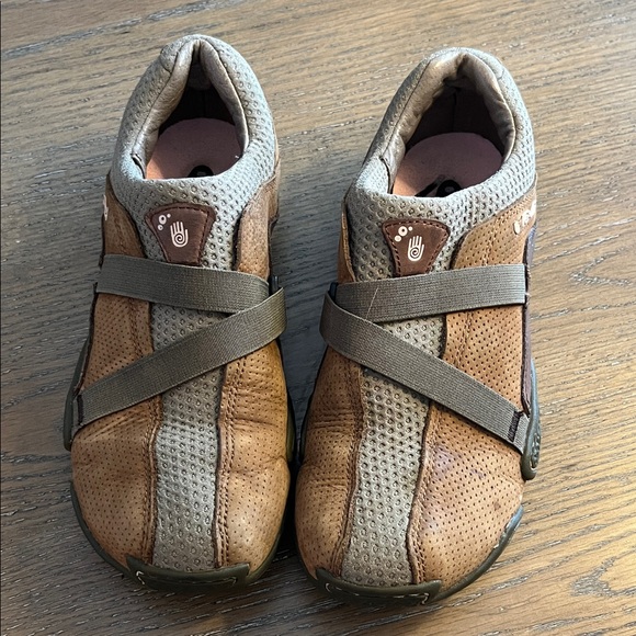Teva Shoes - Teva Shay Chestnut Brown and Tan Slip On Shoes Size 6.5